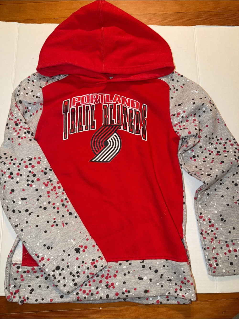 NBA Portland Trail Blazers Youth Large Red Hoodie with Gray Speckled Sleeves